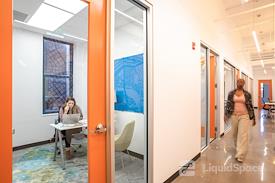 Expansive - Shockoe Slip