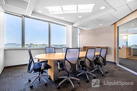 Regus | International Plaza
