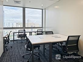 Regus | Quezon City, One Vertis Plaza