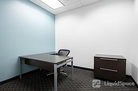 Regus | Cap Trust Tower