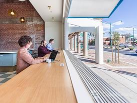 HQ | IL, Grayslake - N Atkinson Rd