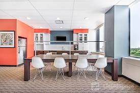 Regus | Yonge & St. Clair