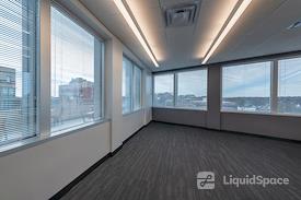 Venture X | Arlington - Courthouse Metro