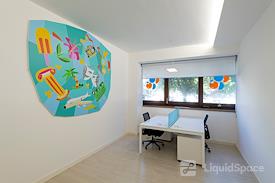 Cocò Working by Nespolo