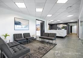 (CTR) Centerstone Plaza