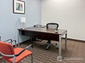 Regus || Downtown Wells Fargo Center