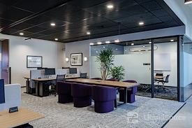 Industrious - 5th and Colorado