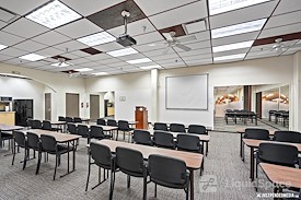 Alaska Co:Work / Northern Trust Real Estate Building