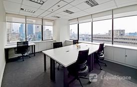 HQ | Jakarta, Menara Cakrawala