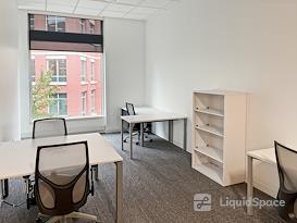 Regus | 2000 Duke Street