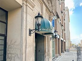 HQ | SK, Regina- 11th Ave