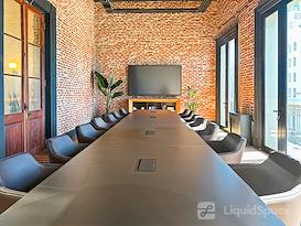 No18 | Montevideo, No18 El Globo