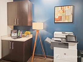 Regus | Mockingbird Towers