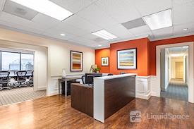 Regus | Tallan Financial Center
