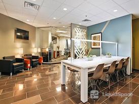 Regus | Rainbow