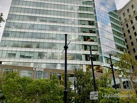 Regus || 222 Main