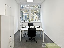 HQ | NEU-ISENBURG, HQ Dornhofstraße