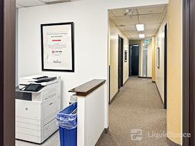 Regus | ON, Burlington - North Service Road