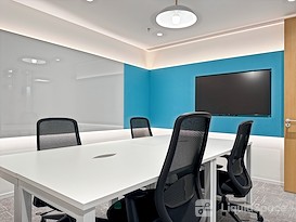 Regus | Shanghai, Harbor Ring Plaza