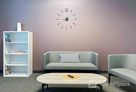 Regus | Legacy Town Center