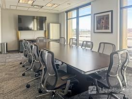 Regus | Arroyo Crossing