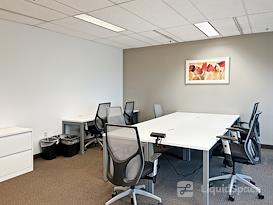 Regus || Denver Place