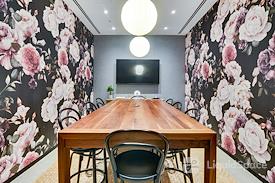 Studio | 125 High Street