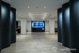 (521) Premier Midtown Manhattan