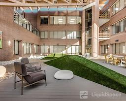 Boxer - The Atrium on Elmbrook