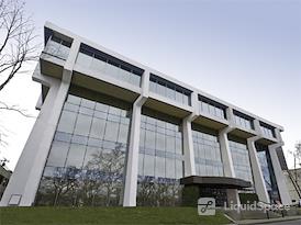 Regus | West End