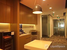 Regus | Wuhan, Poly Plaza