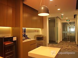 Regus | Wuhan, Poly Plaza