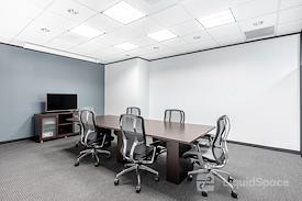 Regus | Northwest Freeway