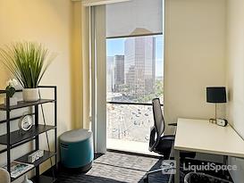 Regus | CA, Beverly Hills - 8383 Wilshire