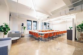 Studio 1418 | 307 west 38th Street 