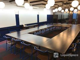 WeWork | 3 Waterhouse Square