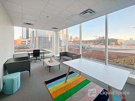 SPACES | BC, Surrey - Spaces King George Hub