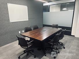 560 Flex by Cummins Station