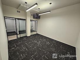 Launch Coworking Space - Downtown