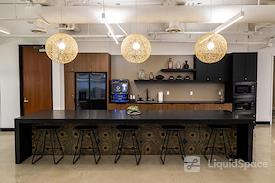 (301) 301 North Lake