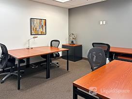 Regus | Sand Lake
