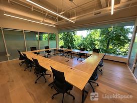 WeWork | 3001 Bishop Drive