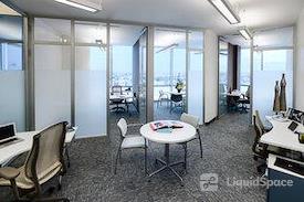 IOS OFFICES | Corporativa Malecón Américas