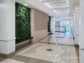 Regus | Indianapolis - W 86th St.