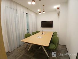 INFINITY8 Reserve George Town