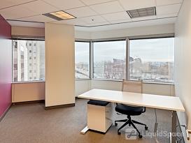 Regus | IL, Chicago - 150 N. Michigan