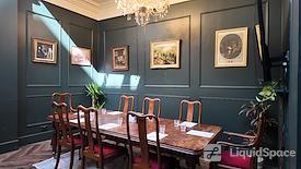The Drayton - 1 Bedford Row