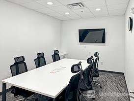 Regus | 3300 Gateway Centre Blvd