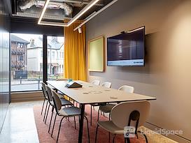 Clockwise Wood Green