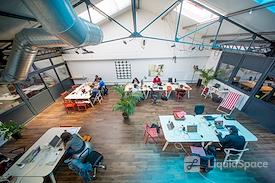 Volumes Coworking